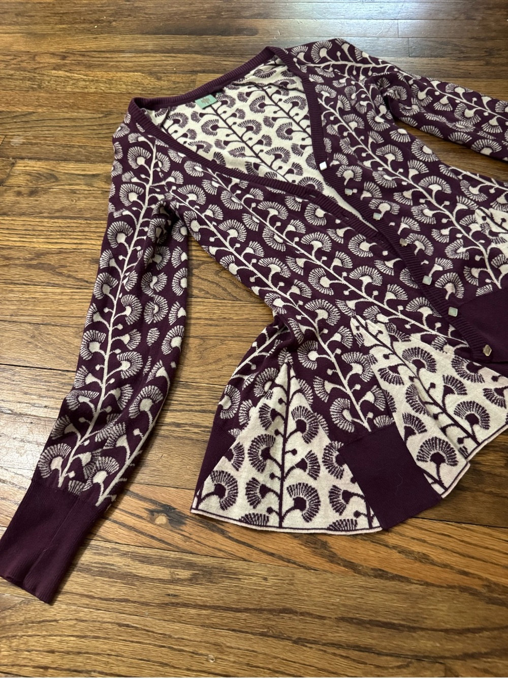 Anthropologie Purple and Cream Patterned Knit Cardigan - Picture 13 of 15